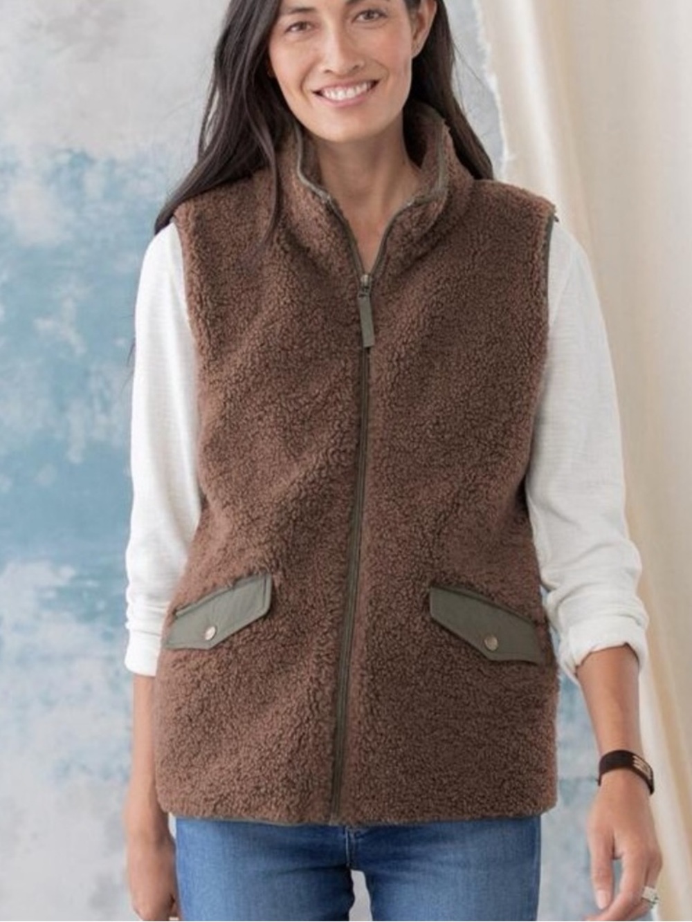 Sundance Kaia Sherpa Vest in Brown